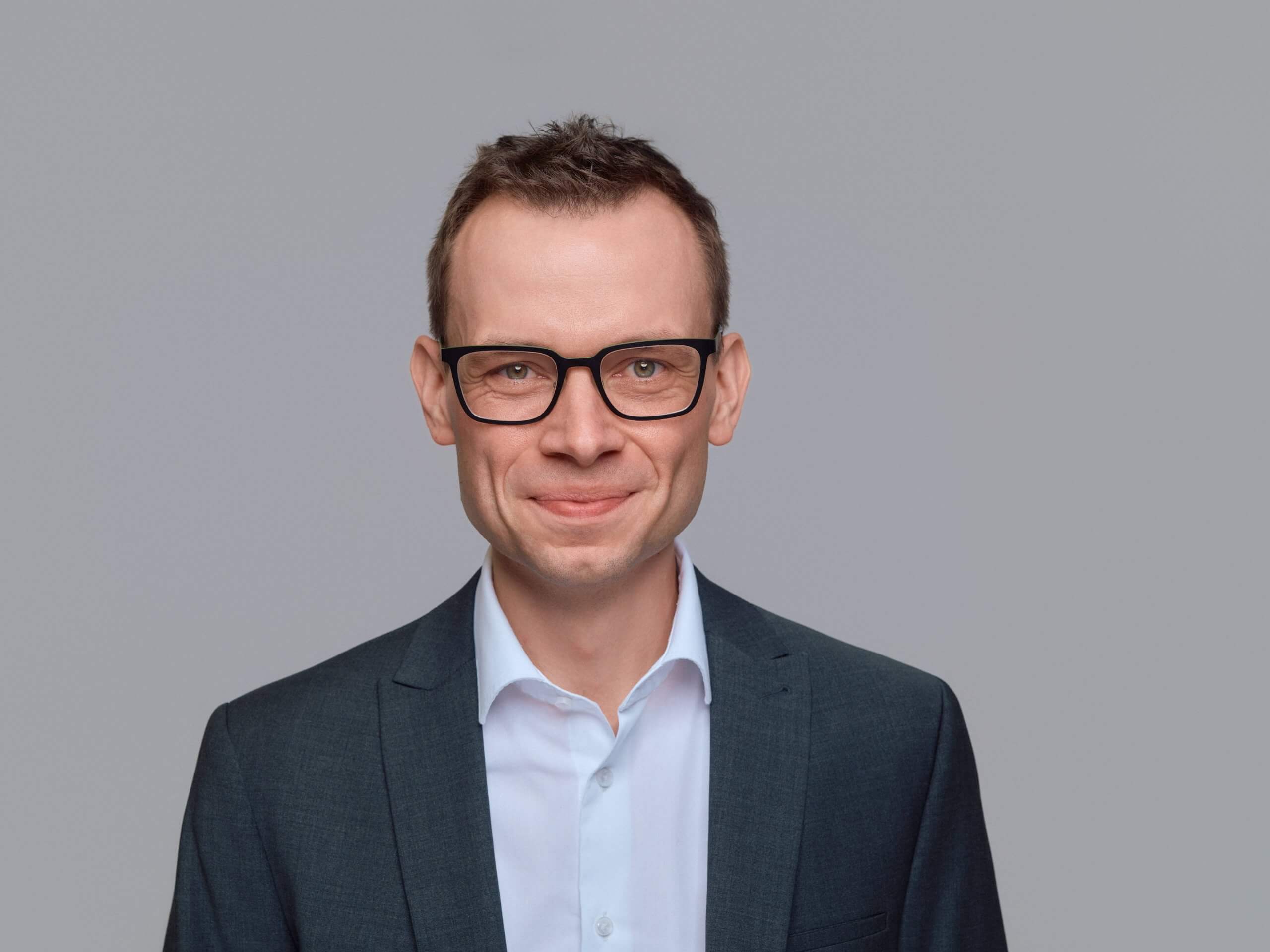 Julius Ibes – Rechtsanwalt bei Schust & Federle